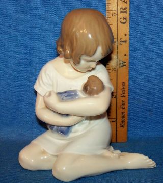 Royal Copenhagen Figurine Girl With Doll 1938 1st Quality