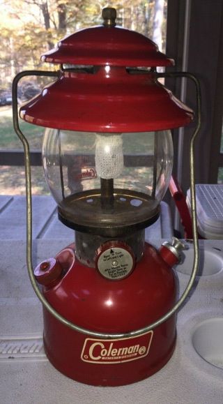 Vintage Coleman Red 200a Single Mantle Lantern 10 - 66