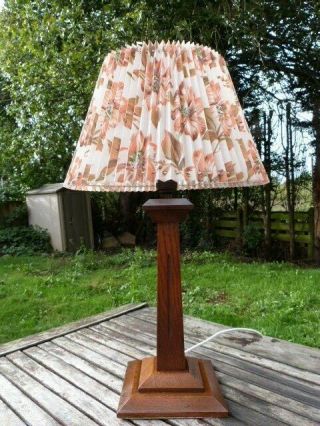 Lovely Vintage Oak Table Lamp With Shade.