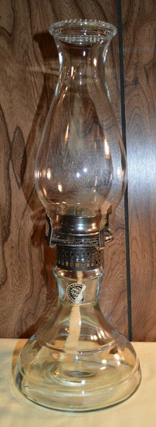 Vintage Lamplight Farms Kerosene Oil Lamp & Chimneyw/partial Label Vgc