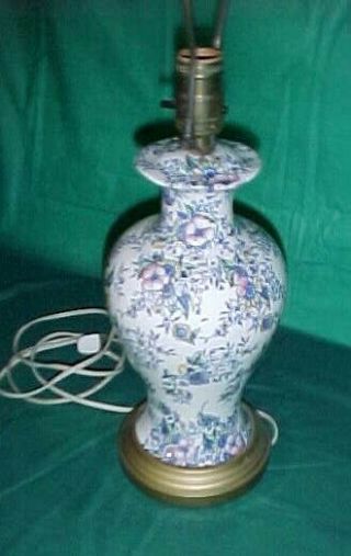 Vintage Electric Table Lamp White & Blue Base W Flowers Mid 1900’s