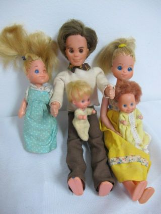 Vintage Sunshine Family Mattel Dolls (5) Mom Dad Sister Babies With Clothes