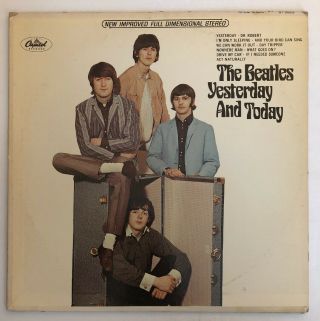 The Beatles - Yesterday And Today - 1966 US Stereo Capitol ST - 2553 RIAA 4 (EX) 2