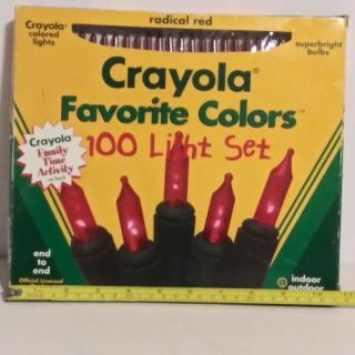 Vintage Crayola Favorite Colors 100 Light Set Indoor Outdoor Radical Red