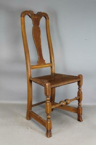 A Great Early 18th C Ma Queen Anne Chair Bold Spanish Feet With A Carved Crest