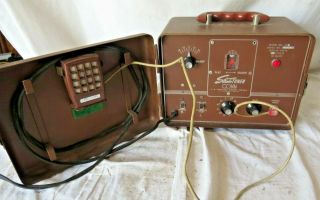Vintage Conn Strobotuner St - 6 Professional Tuner W/ Microphone (vacuum Tubes)
