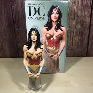 Women Of The Dc Universe Wonder Woman Statue Bust - Dc Direct - 0799 Of 3300