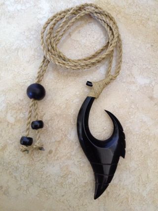 Hawaiian Fishhook Necklace Carved From Buffalo Horn 2“ Tall With Adjustable Cord