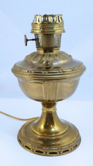 Vintage / Antique Aladdin Brass Kerosene Lamp.  No.  7 Burner,  Electrified Electric
