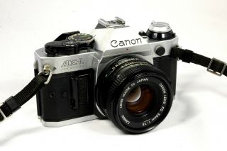 Vintage Canon Ae - 1 Program 35mm Slr Camera With 50mm F/1.  8 Lens - Very Good