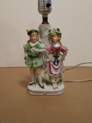 Vintage Porcelain Victorian Man And Woman Figurine Table Lamp.