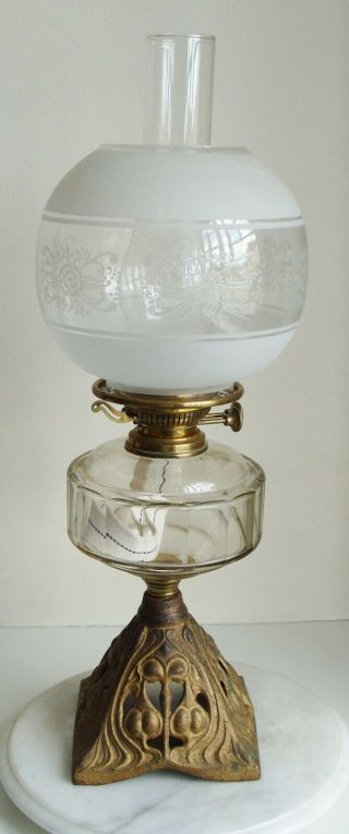 Vintage Youngs Oil Lamp With Glass Etched Shade 58cm Tall