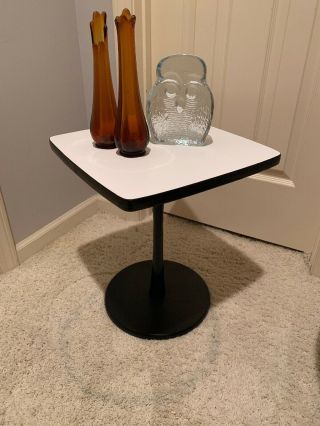 Vtg Mid Century Modern Small White Laminate Black Wood Pedestal Side Table
