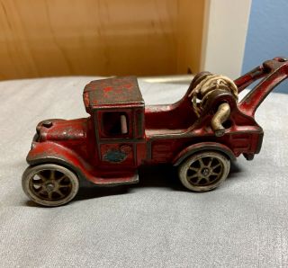 Vintage Cast Iron Arcade Red Wrecker Tow Truck 221 R - L