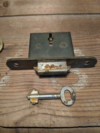 Old/vintage Yale Lock & Key With Escutcheon & Keep For Roll Top Desk