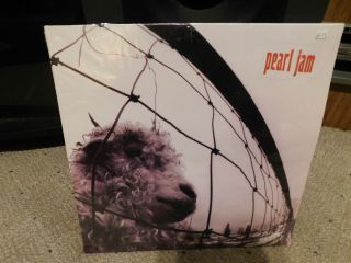 Vs.  [lp] By Pearl Jam Vinyl,  Oct - 1993,  Epic Records.  In Plastic.
