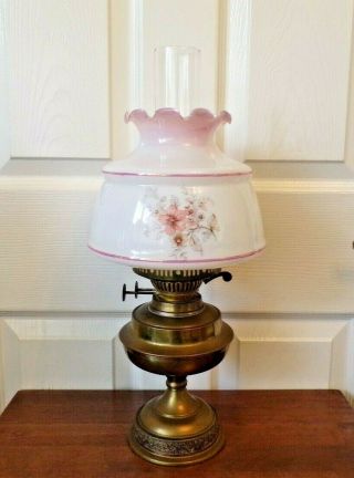 A Pretty Vintage Brass Oil Lamp With Ornate Glass Shade Order