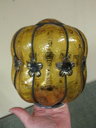 Vtg Metal Wire Overlay W/flowers Amber Crackle Glass Globe Light Shade 4 " Fitter
