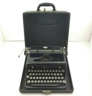 Vintage Royal Model O 1937 Typewriter Glass Key W/ Case &