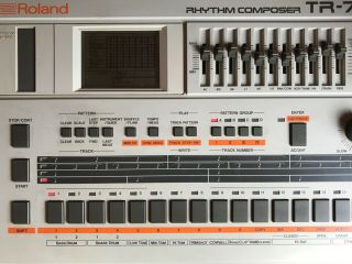 Vintage The Roland Tr - 707 Drum Machine / Sequencer / Composser :)
