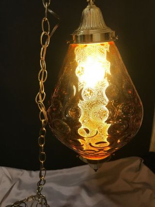 Vintage Mid Century Modern Amber Glass Hanging Swag Lamp Light 21”