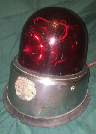 Vtg Red Federal Sign And Signal Corp Beacon Ray Model 17 Police Car / Fire Truck