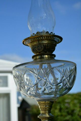 Vic/Ewardian twin burner oil lamp clear cut glass font 2