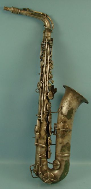 Vtg C.  G.  Conn Elkhart Indiana Music Band Saxophone Horn 27 " Orchestra Mop Keys