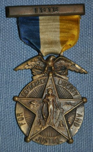 Named 1918 World War I Service Medal - Rochester,  N.  Y.