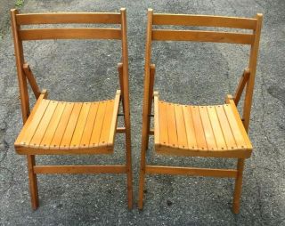 Set Of 2 Antique Vintage Americana Wood Folding Chairs -