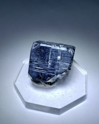 STUNNING - Sparkling Bornite ps.  Pyrite crystal,  TN Milpillas mine Mexico 3