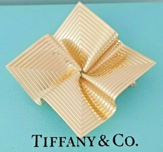 Tiffany & Co Vintage 14k Yellow Gold Brooch / Pin 14 Grams 32.  7 Mm Wide