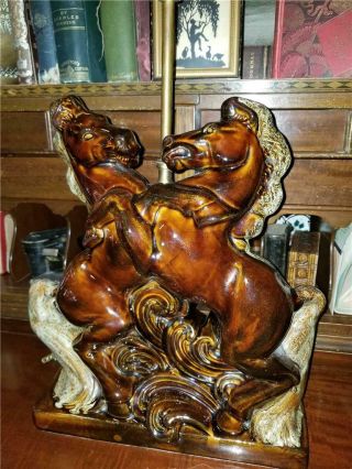 Vtg 50s Mid - Century Mcm 2 Rearing Horses Ceramic Table Lamp Brown & Drip Glaze