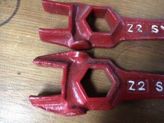 (2 diff) Old Antique John Deere SYRACUSE Z2 farm implement plow wrench tool 2