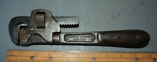 10 " Vintage The H.  D.  Smith & Co.  Perfect Handle Patented Pipe Wrench Wood Handle