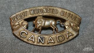 Ww1 Cef 1st Canadian Mounted Rifles Shoulder Title Badge (inv19815)