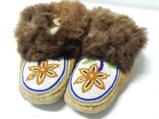 Vintage Plains Cree Indian Beaded Moccasins Canada / Montana Child Size Xlnt