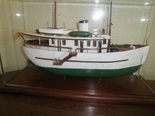 Large Nautical Antique Carved Wooden Model Ship Alaska Fishing Boat Glass Kuru