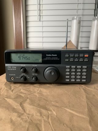 Vintage RADIO SHACK DX - 394 Communications Receiver Ham Shortwave Radio 2