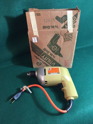 Vintage Black & Decker 1/4 " Electric Drill No.  7004 Type 2 With Box