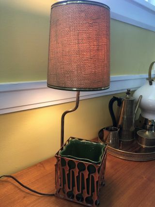 Vintage Mid Century Sierra Columbia Pasadena Planter Tv Table Lamp Copper 50s