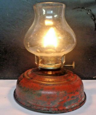 VINTAGE TIN NURSERY OIL LAMP WITH GLASS CHIMNEY 5 