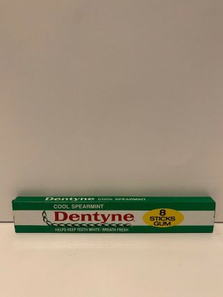 Dentyne Rare Cool Spearmint Eight Sticks Of Gum Metal Tin Sign