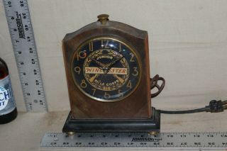 Scarce 1930s Winchester Junior Rifle Sporting Good Store Display Clock Gun Ammo