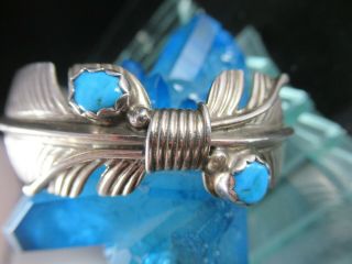 Vintage Signed M Thomas Sr.  Navajo Sterling Silver Turquoise Feather Bracelet