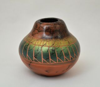 Native American Indian Navajo Art Pottery Vase Etched Horse Hair