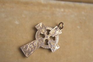 Fine Vintage 9 Carat Rose Gold Engraved Celtic Cross Pendant 2.  0 G 3.  0 X 2.  5 Cm
