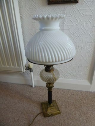 Antique/vintage Victorian Milk Glass And Brass Oil Lamp Converted To Mains Lamp