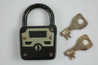Vintage Yale Junior 7275 Metal Padlock W/ 2 Keys Made In Germany Yale & Towne