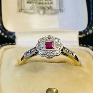 Fine,  Art Deco 18ct,  18k,  750 Gold & Platinum Ruby & diamond cluster ring,  C1920 2